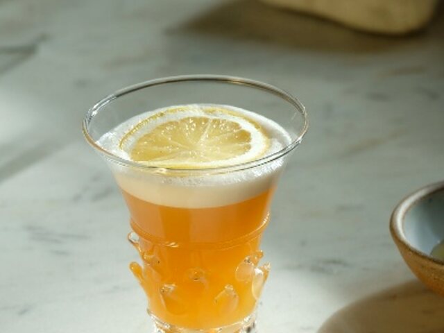 Honey Sour: El Toque Sofisticado