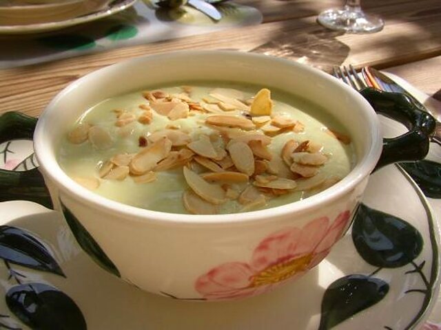 Sopa de almendra
